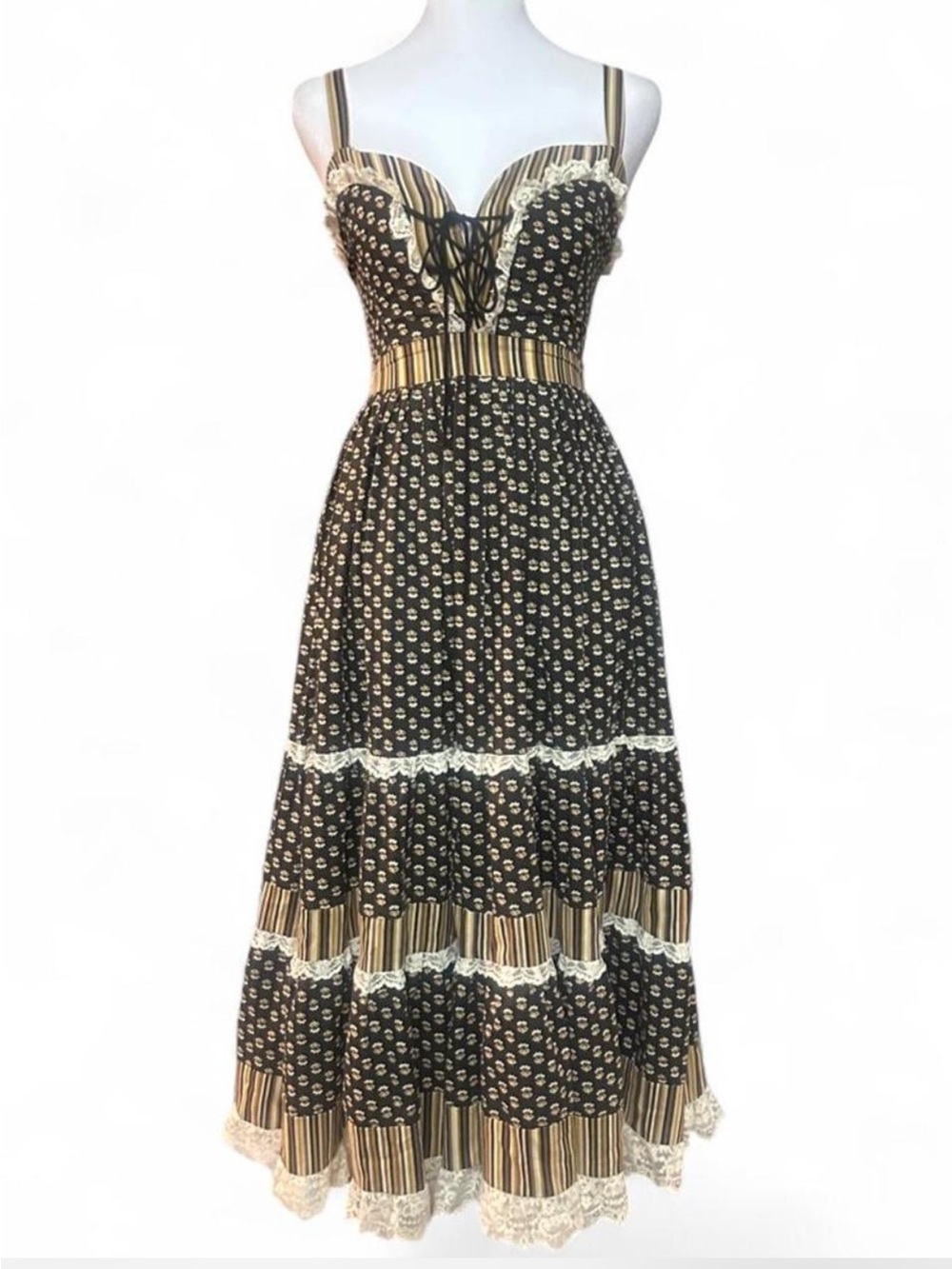 Gunne Sax calico and stripes lace trimmed midi